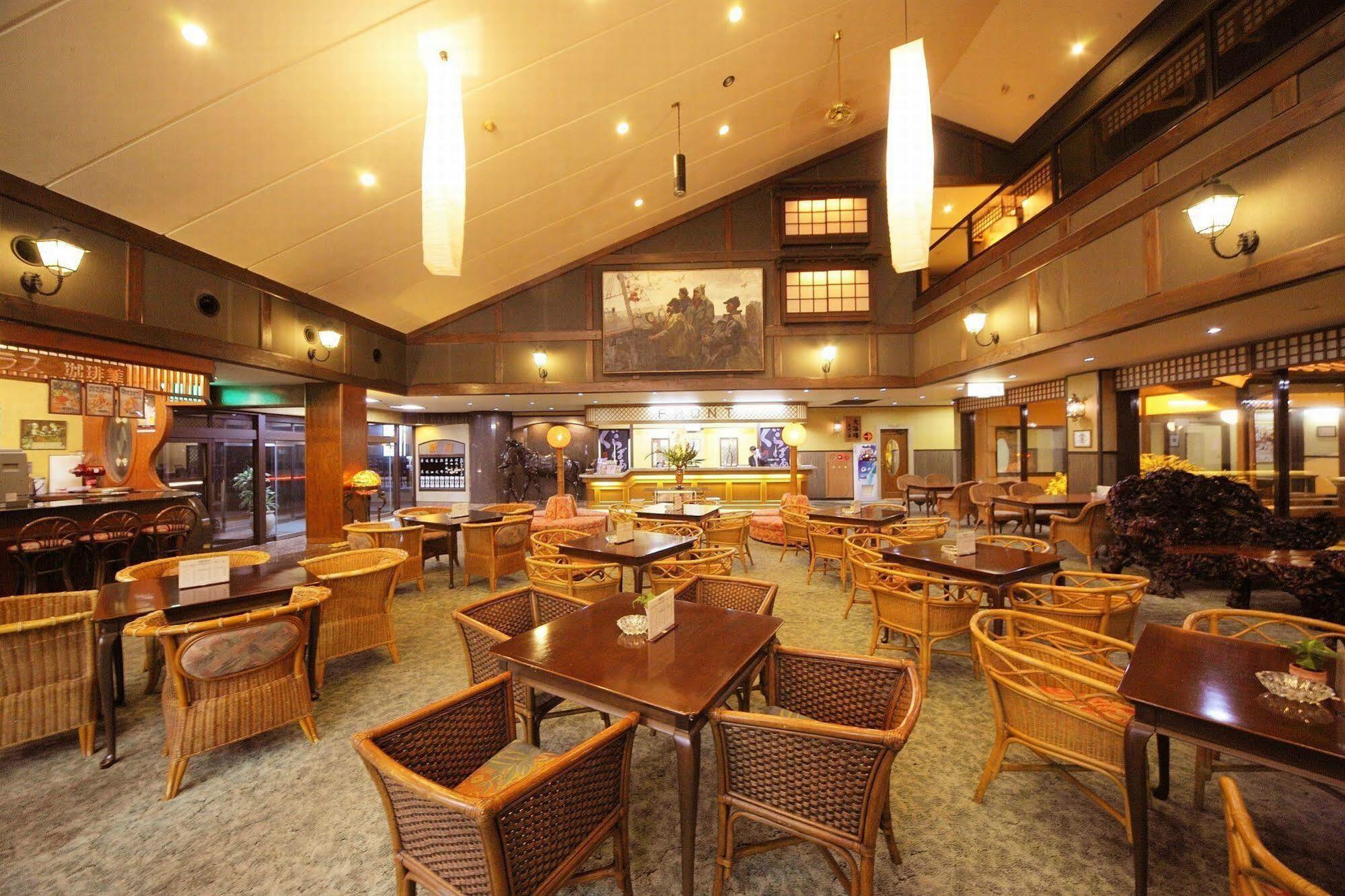 Hotel Awara Onsen Hot Spring Koubou Gurabaatei Exterior foto